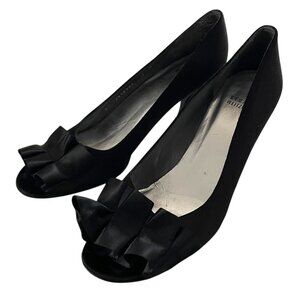Stuart Weitzman Peep Toe Heels Size 9 N Narrow Black Satin Ruffle Bow Accent